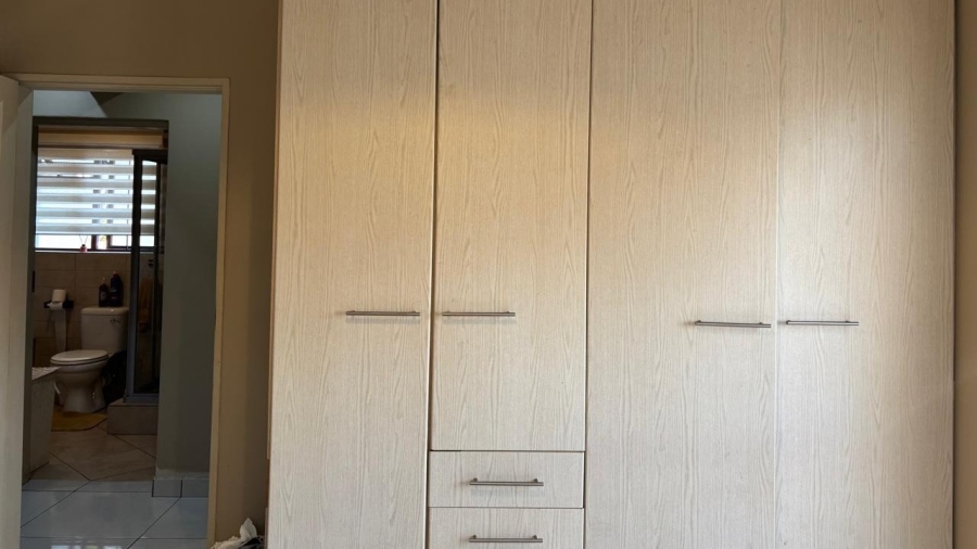 3 Bedroom Property for Sale in Waterval East North West